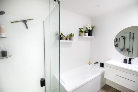 Photo of property in 1a Ypres Street, Greenmeadows, Napier, 4112