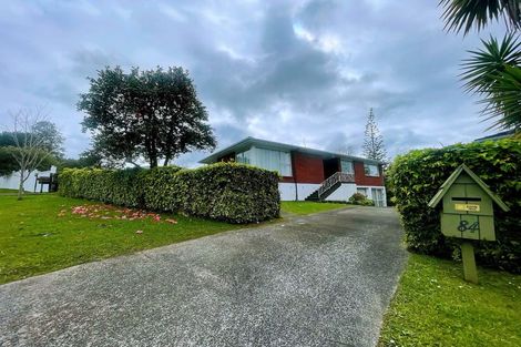 Photo of property in 84 Sycamore Drive, Sunnynook, Auckland, 0620