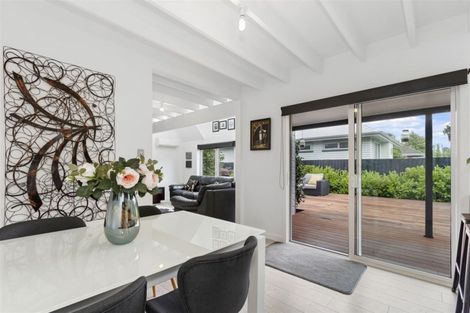 Photo of property in 98a Memorial Avenue, Ilam, Christchurch, 8053