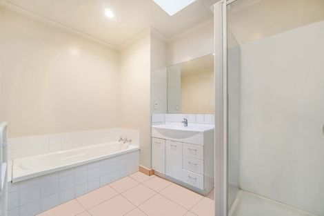 Photo of property in 19 Whitbourne Heights, Manurewa, Auckland, 2105
