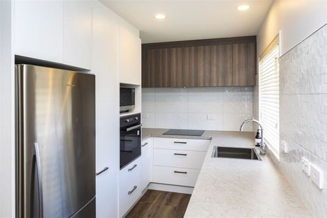 Photo of property in 2/74 Canon Street, St Albans, Christchurch, 8014