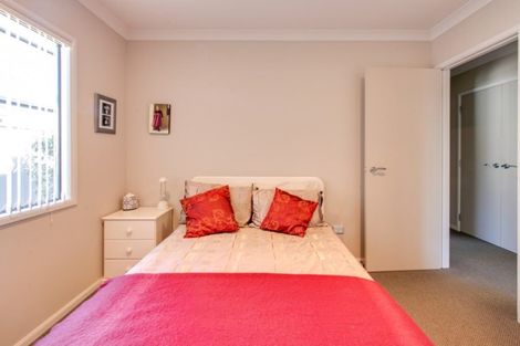 Photo of property in 21 Merlot Drive, Greenmeadows, Napier, 4112