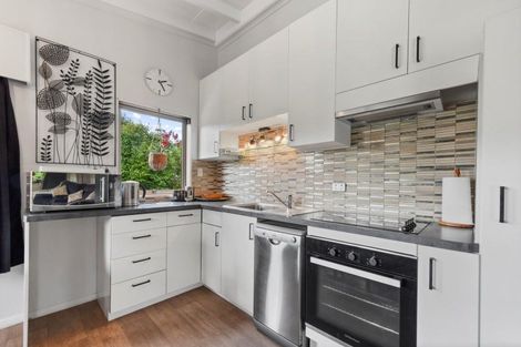 Photo of property in 50b Milton Terrace, Picton, 7220