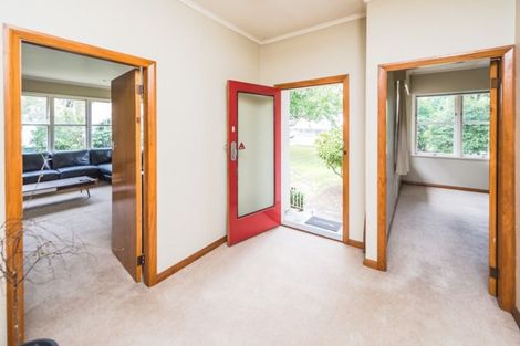 Photo of property in 38 Parsons Street, Saint Johns Hill, Whanganui, 4501