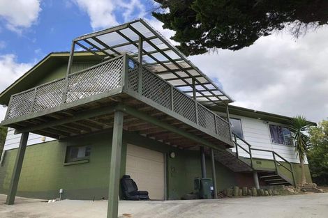 Photo of property in 4 Darcy Place, Massey, Auckland, 0614