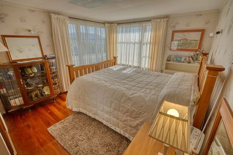 Photo of property in 14 Ahau Street, Moana, 7872