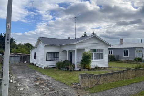 Photo of property in 10 Donnington Street, Parklands, Christchurch, 8083