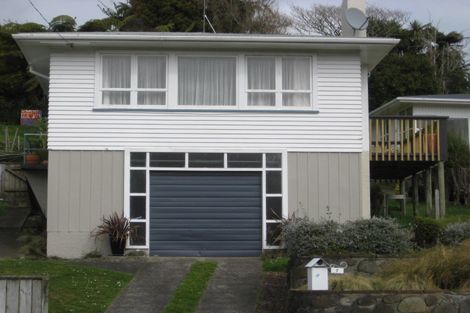 Photo of property in 7 Kenmore Street, Westown, New Plymouth, 4310