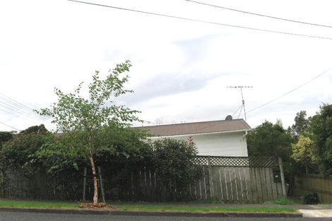Photo of property in 25 Glengarry Road, Glen Eden, Auckland, 0602