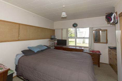 Photo of property in 18 Coates Avenue, Baylys Beach, Dargaville, 0377