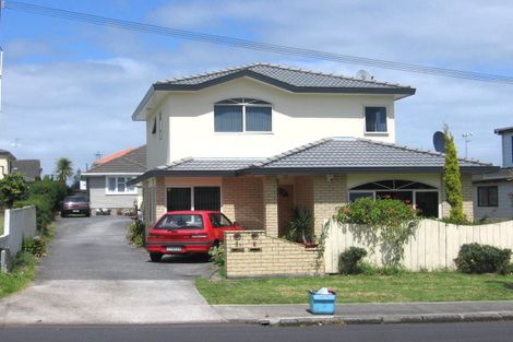 Photo of property in 8a Rustic Avenue, Mount Roskill, Auckland, 1041