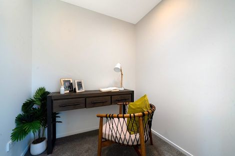 Photo of property in 2e Milich Terrace, Te Atatu South, Auckland, 0610