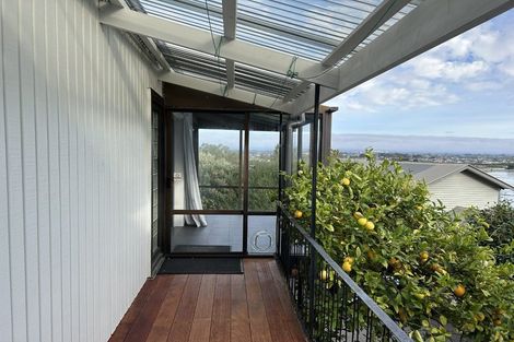 Photo of property in 2/73 Te Awakura Terrace, Mount Pleasant, Christchurch, 8081