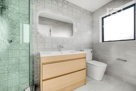 Photo of property in 16b Anglers Way, Wattle Downs, Auckland, 2102