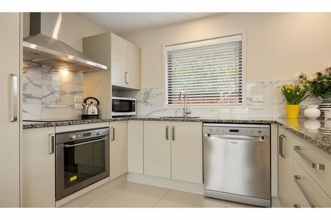 Photo of property in 110a Halswell Junction Road, Halswell, Christchurch, 8025