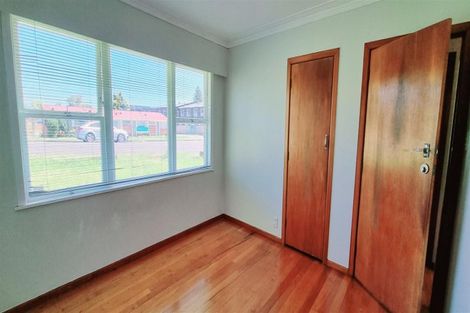 Photo of property in 1a Sutton Crescent, Papatoetoe, Auckland, 2025
