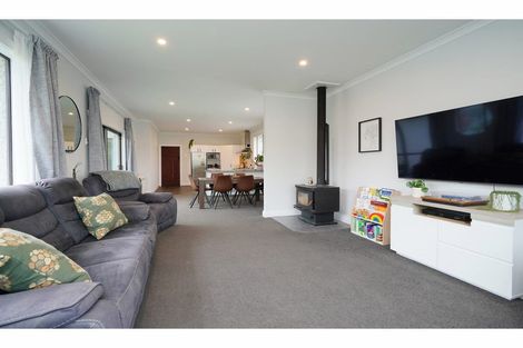 Photo of property in 12 Moa Street, Waikiwi, Invercargill, 9810