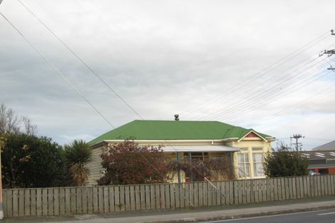 Photo of property in 64 James Street, Balclutha, 9230