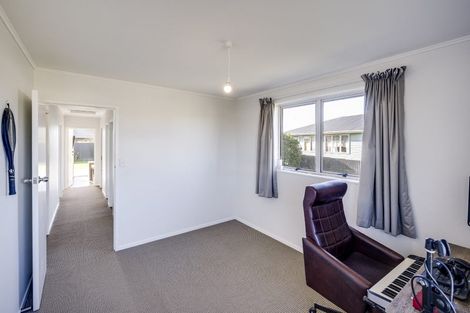 Photo of property in 8 Lyttelton Crescent, Tamatea, Napier, 4112