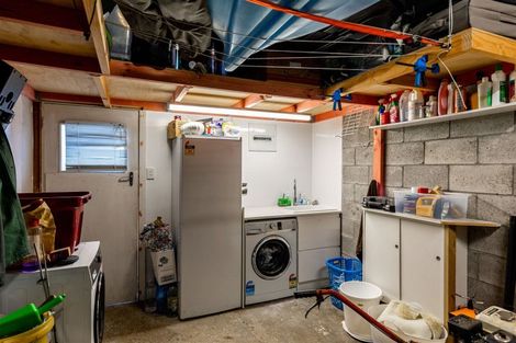 Photo of property in 131a Waikawa Road, Picton, 7220