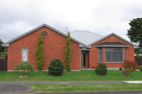 Photo of property in 25 Andrew Street, Waikanae, 5036