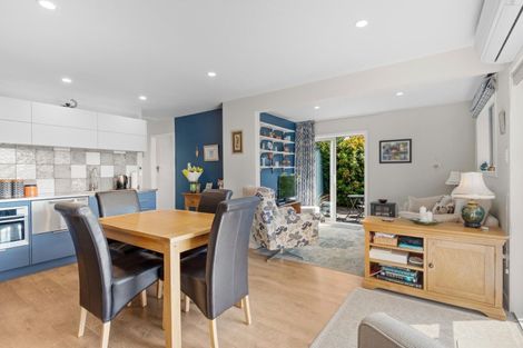 Photo of property in 16f Mure Street, Mosgiel, 9024