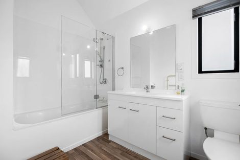 Photo of property in 10/140 Office Road, Merivale, Christchurch, 8014