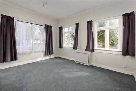 Photo of property in 38 Kirkcaldy Street, South Dunedin, Dunedin, 9012