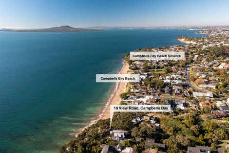 Photo of property in 19 View Road, Campbells Bay, Auckland, 0630