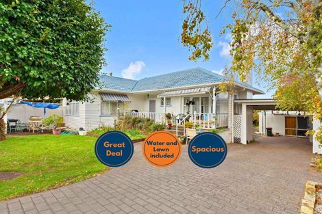 Photo of property in 9 Roberts Road, Te Atatu South, Auckland, 0610