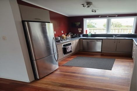 Photo of property in 34 Anaru Street, Raumati Beach, Paraparaumu, 5032