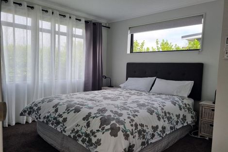 Photo of property in 28 Tuscan Lane, Martinborough, 5711