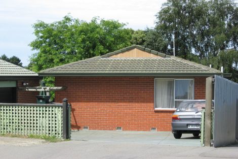 Photo of property in 63 Keighleys Road, Bromley, Christchurch, 8062