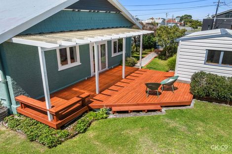 Photo of property in 1 Tennyson Street, Petone, Lower Hutt, 5012