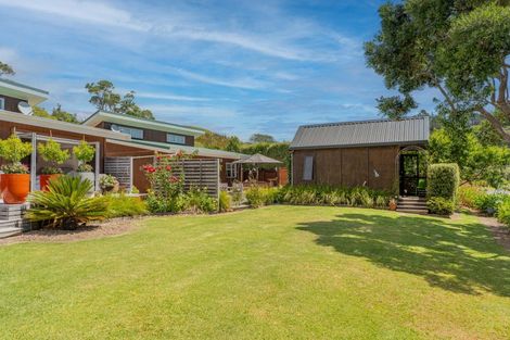 Photo of property in 38 Kawhero Drive, Kuaotunu, Whitianga, 3592