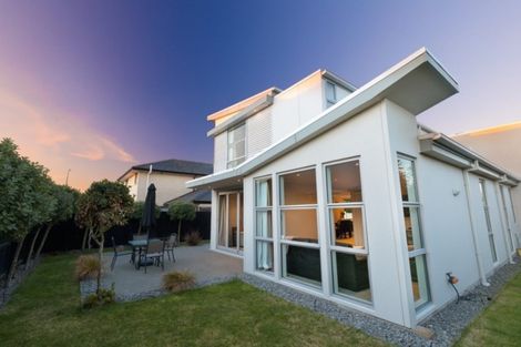 Photo of property in 23 Woodhaven Place, Parklands, Christchurch, 8083