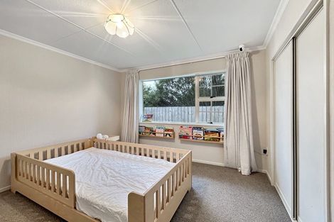 Photo of property in 37 Moa Street, Waikiwi, Invercargill, 9810
