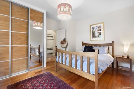 Photo of property in 87 Clyde Street, Island Bay, Wellington, 6023