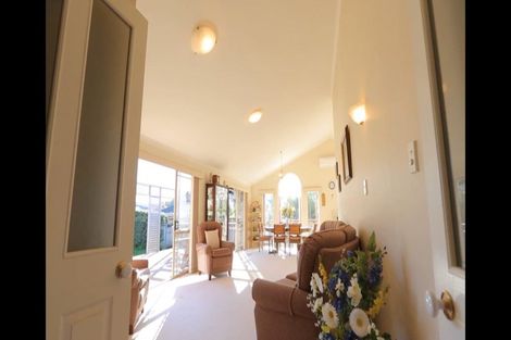 Photo of property in 14 Darimouth Place, Albany, Auckland, 0632