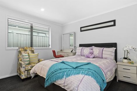 Photo of property in 21 Taffe Crescent, Pyes Pa, Tauranga, 3112