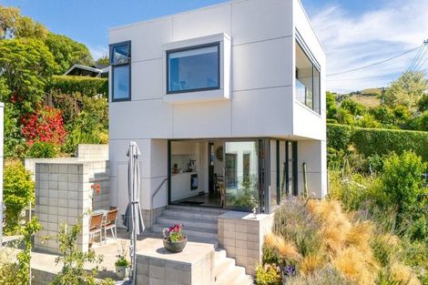 Photo of property in 19 Penlington Place, Akaroa, 7520