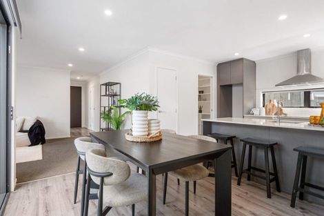 Photo of property in 44 Pasture Way, Papamoa, 3118