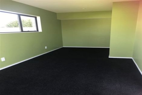 Photo of property in 633 Main North Road, Belfast, Christchurch, 8051