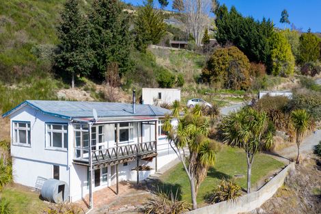 Photo of property in 89 Branxholm Street, Roxburgh, 9500