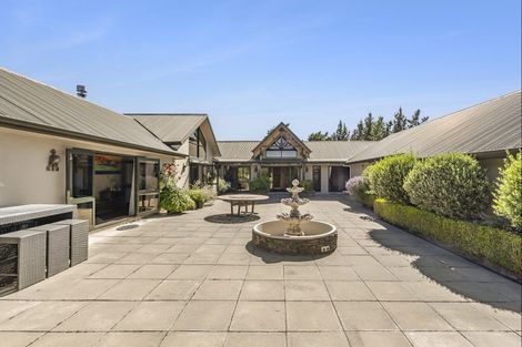 Photo of property in 117 Riverbank Road, Wanaka, 9382