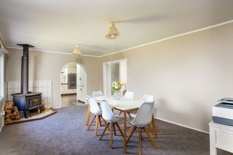 Photo of property in 37 Allan Road, Burgess Park, New Plymouth, 4371