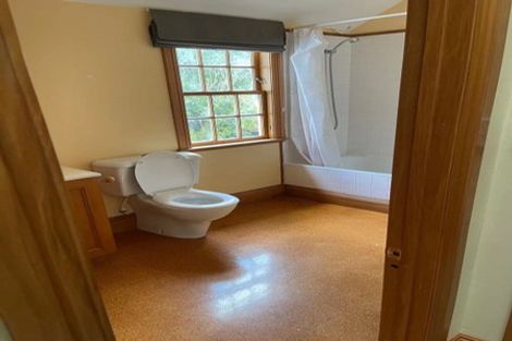 Photo of property in 18 Glenvar Ridge Road, Long Bay, Auckland, 0630