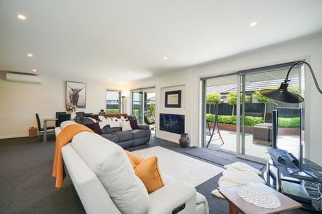 Photo of property in 25 Northside Drive, Waikiwi, Invercargill, 9810