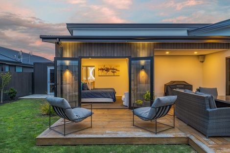 Photo of property in 6 Brooklands Street, Burwood, Christchurch, 8083