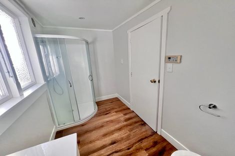 Photo of property in 31 Rambler Crescent, Beach Haven, Auckland, 0626